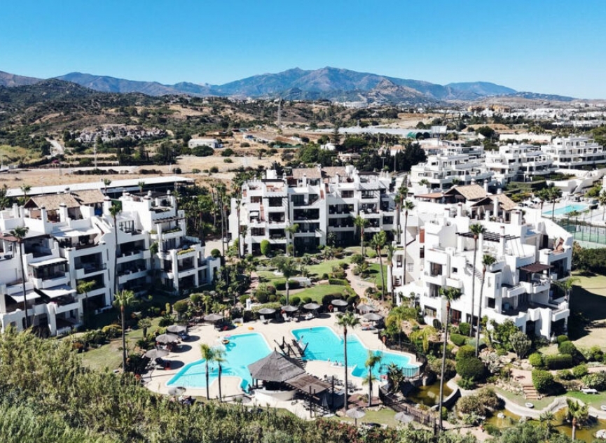 Další prodej - Apartment -
Estepona