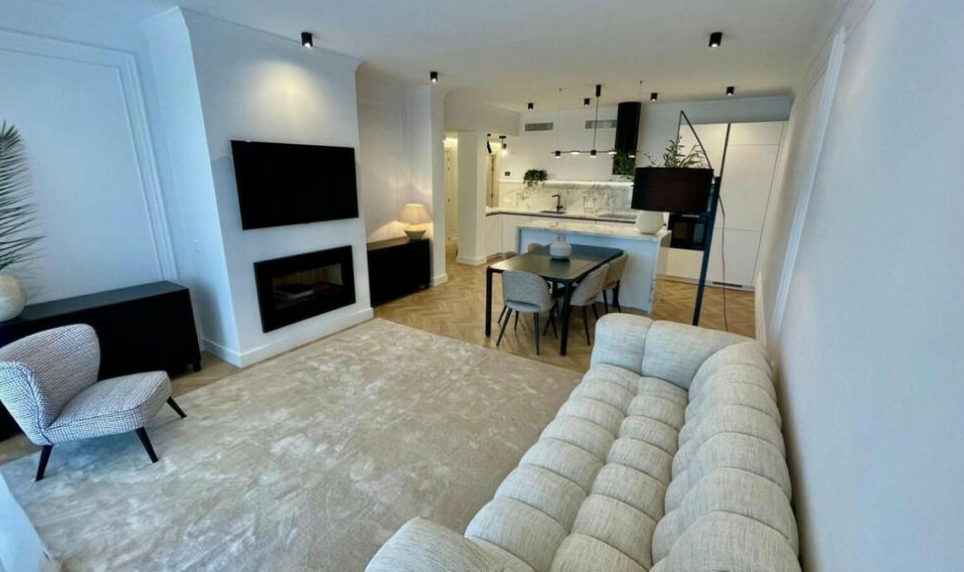 Další prodej - Apartment -
Estepona