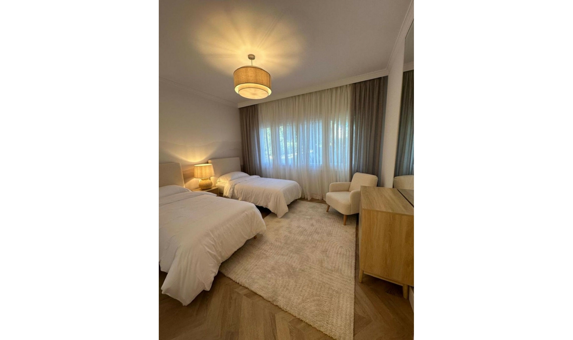 Další prodej - Apartment -
Estepona