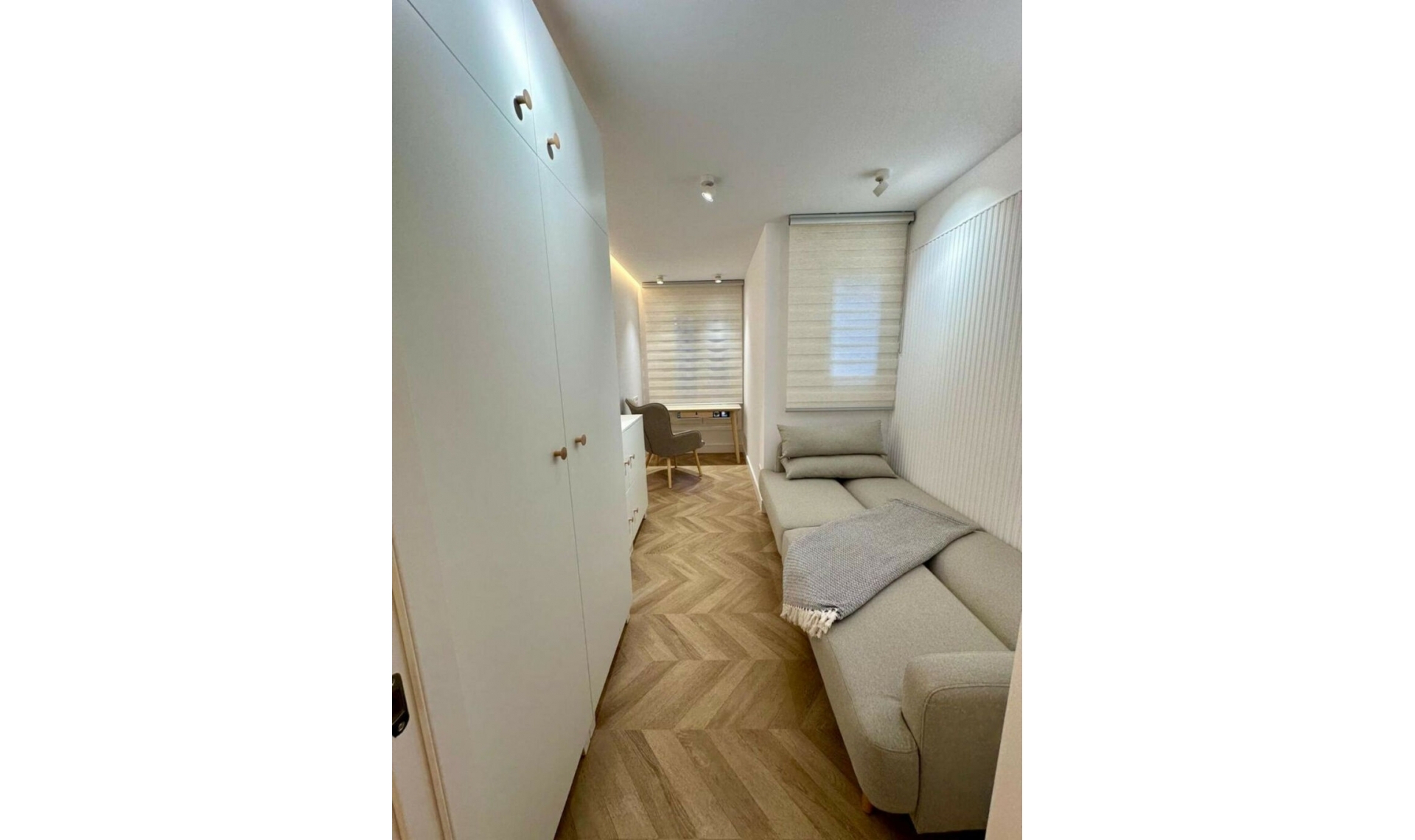 Další prodej - Apartment -
Estepona