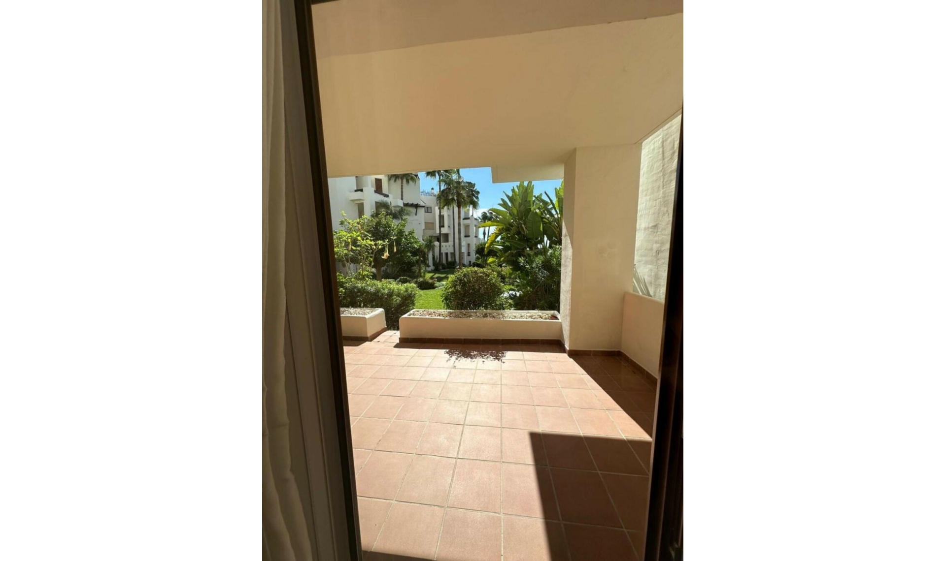 Další prodej - Apartment -
Estepona