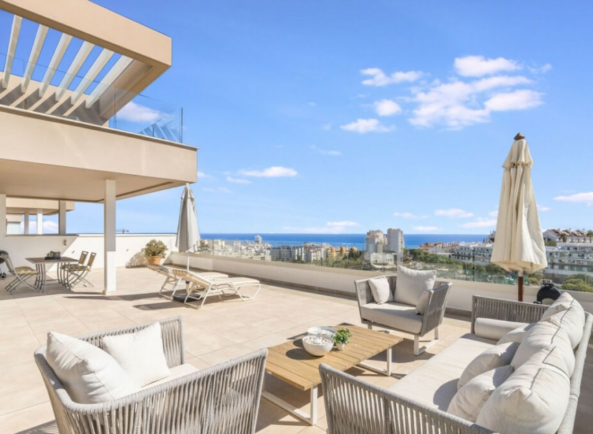 Další prodej - Apartment -
Estepona