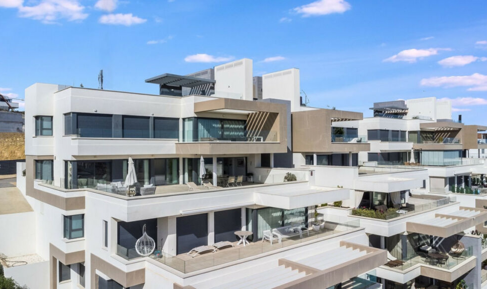 Další prodej - Apartment -
Estepona