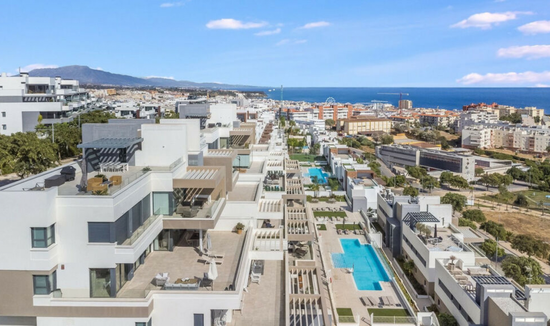 Další prodej - Apartment -
Estepona