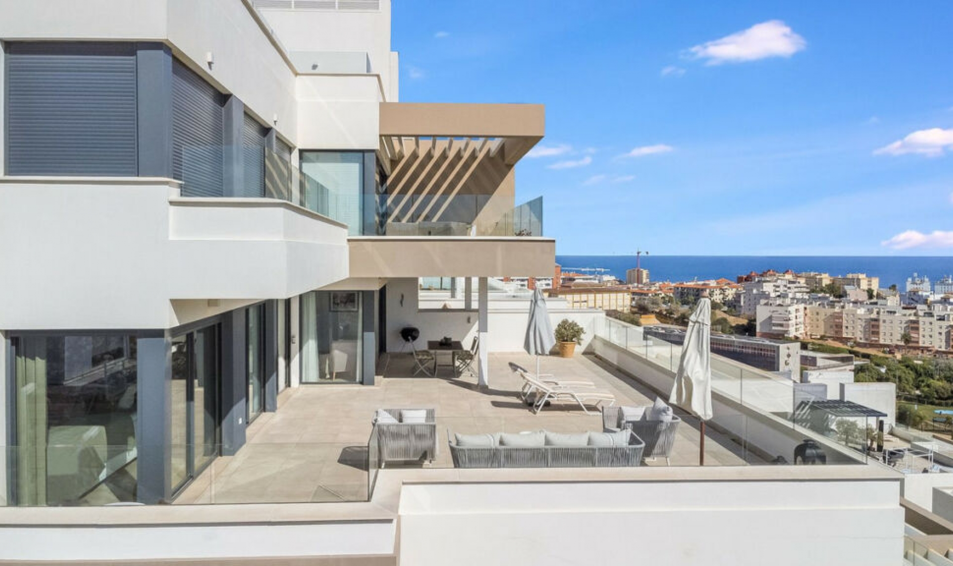 Další prodej - Apartment -
Estepona