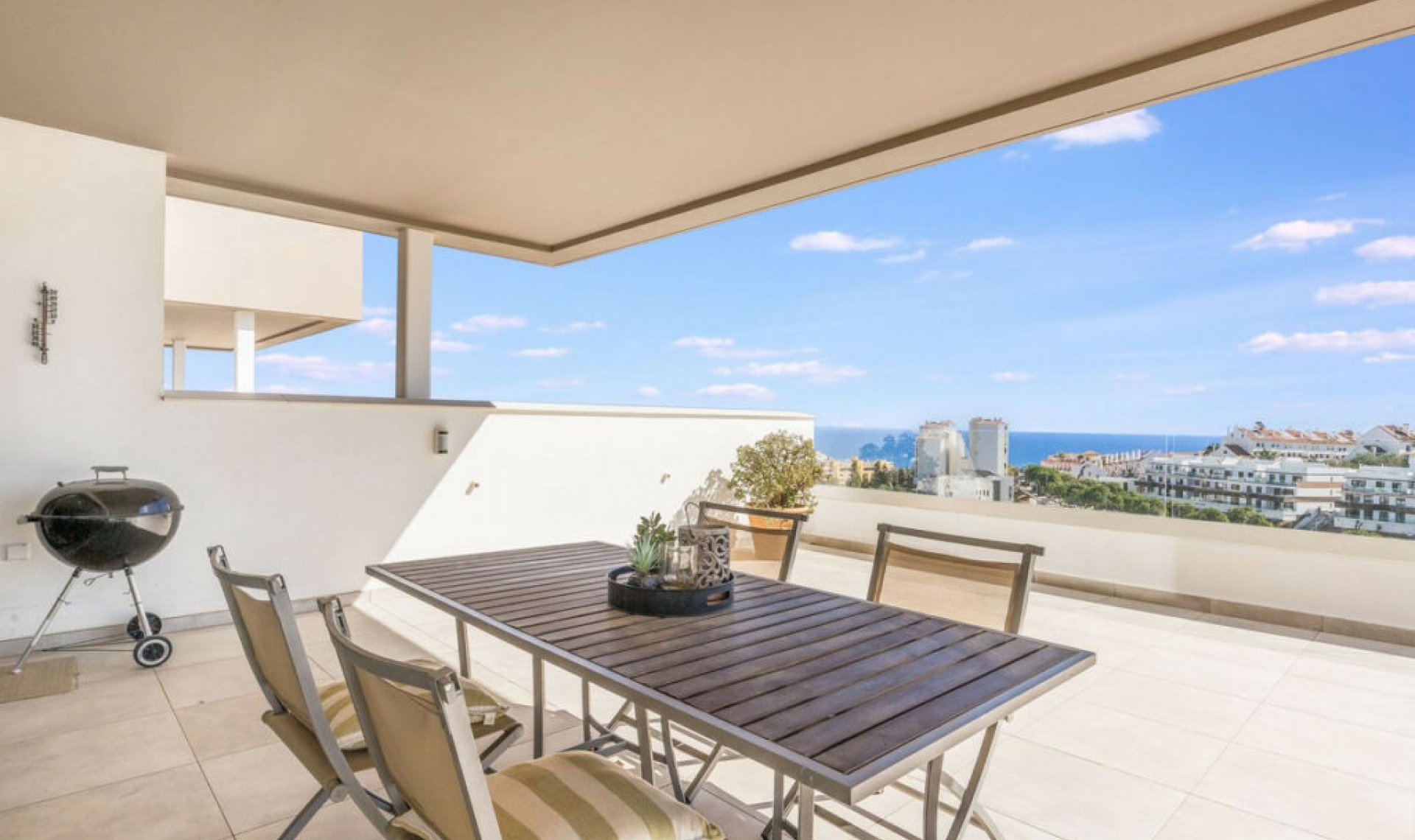 Další prodej - Apartment -
Estepona