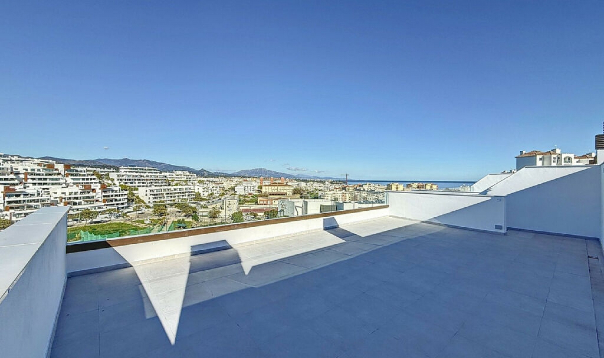 Další prodej - Apartment -
Estepona