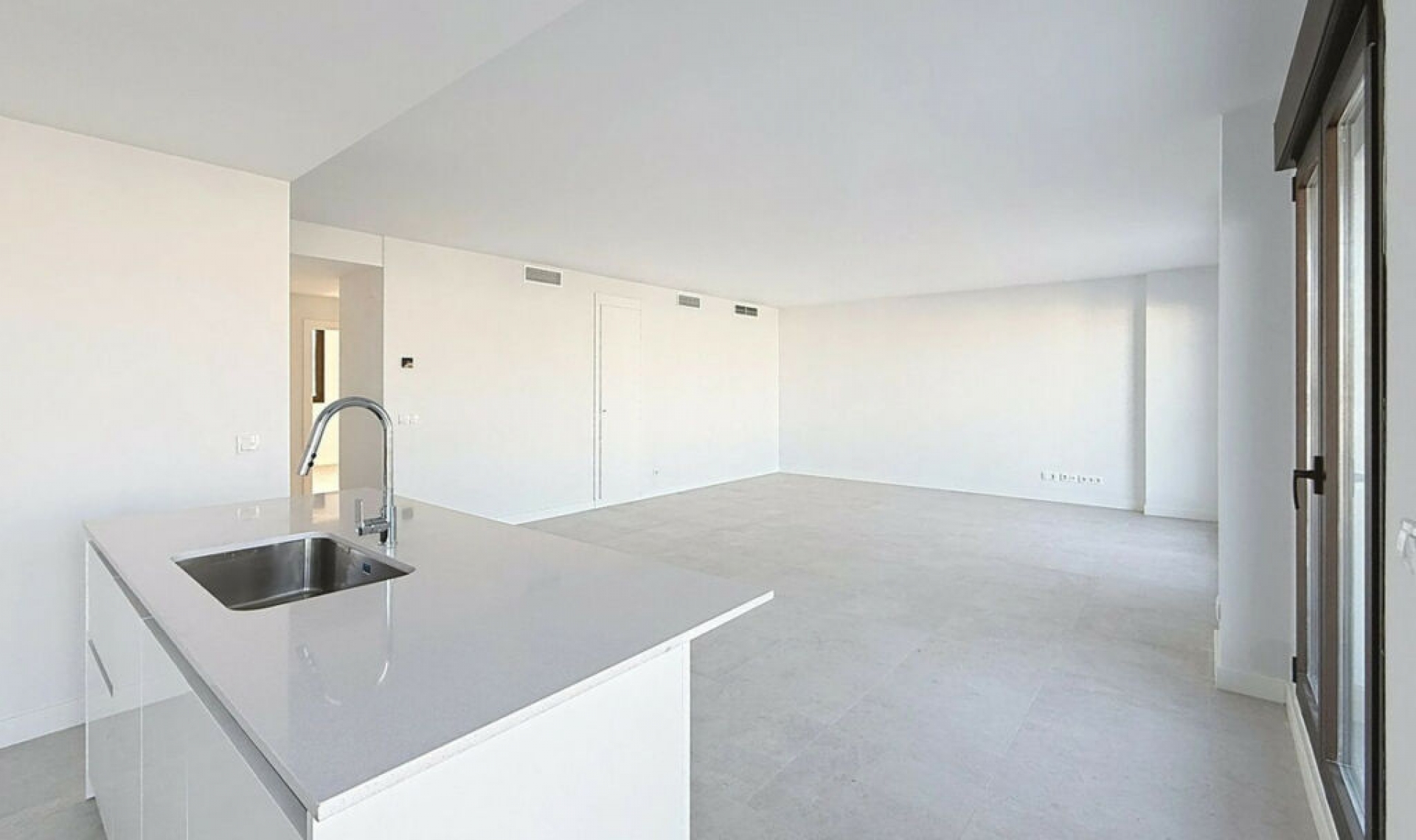 Další prodej - Apartment -
Estepona