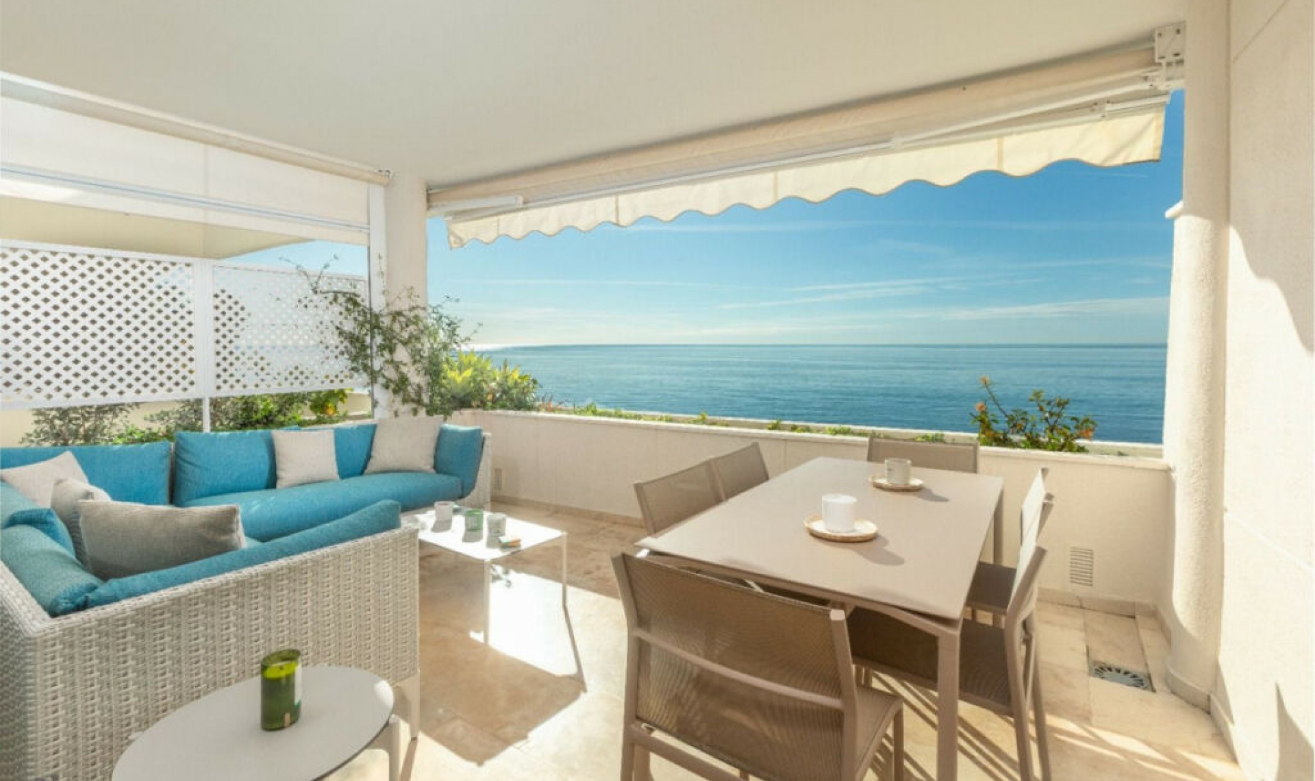 Další prodej - Apartment -
Estepona