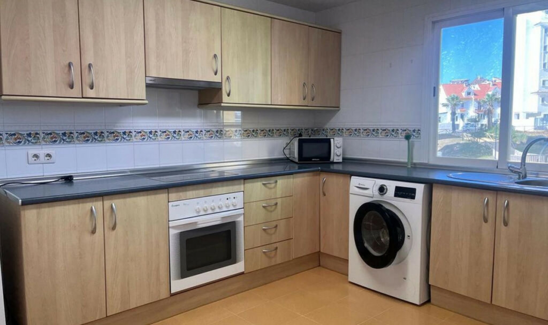 Další prodej - Apartment -
Estepona