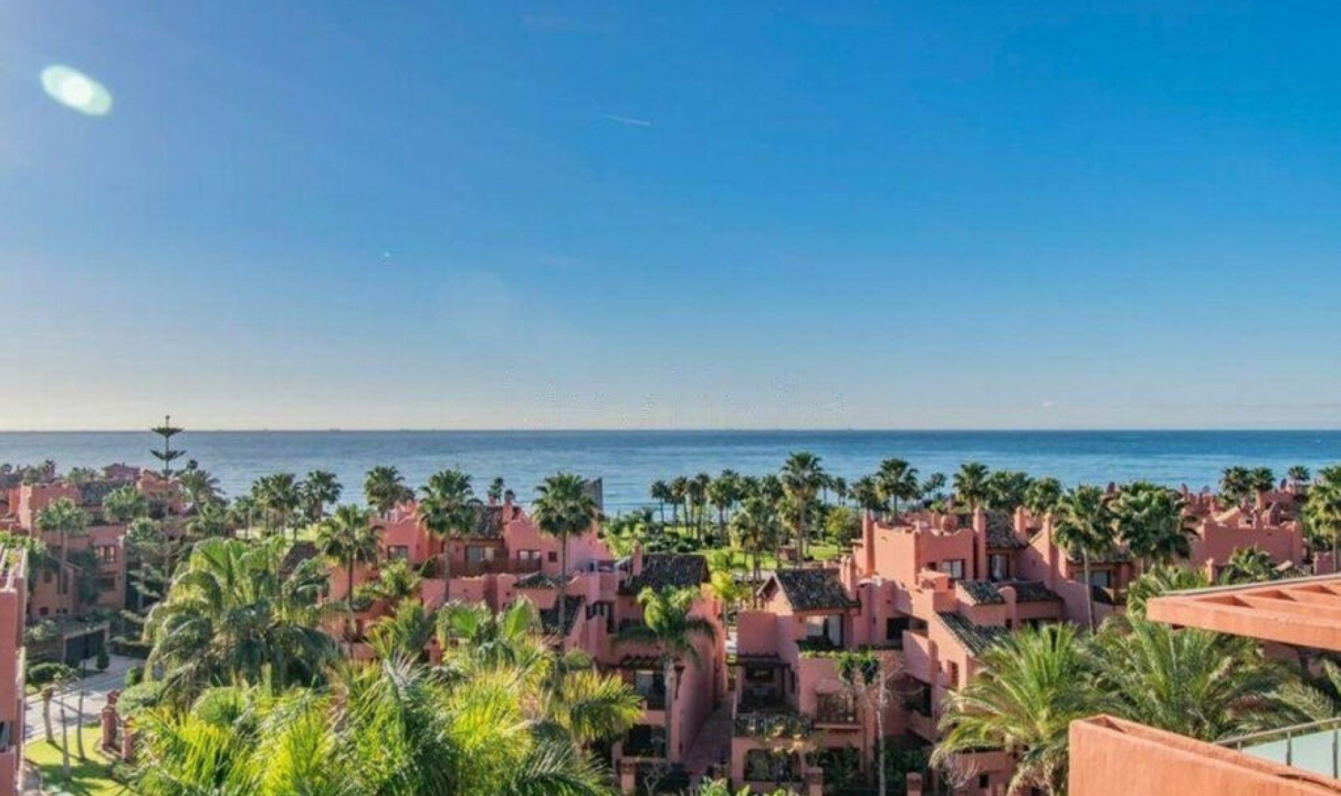 Další prodej - Apartment -
Estepona