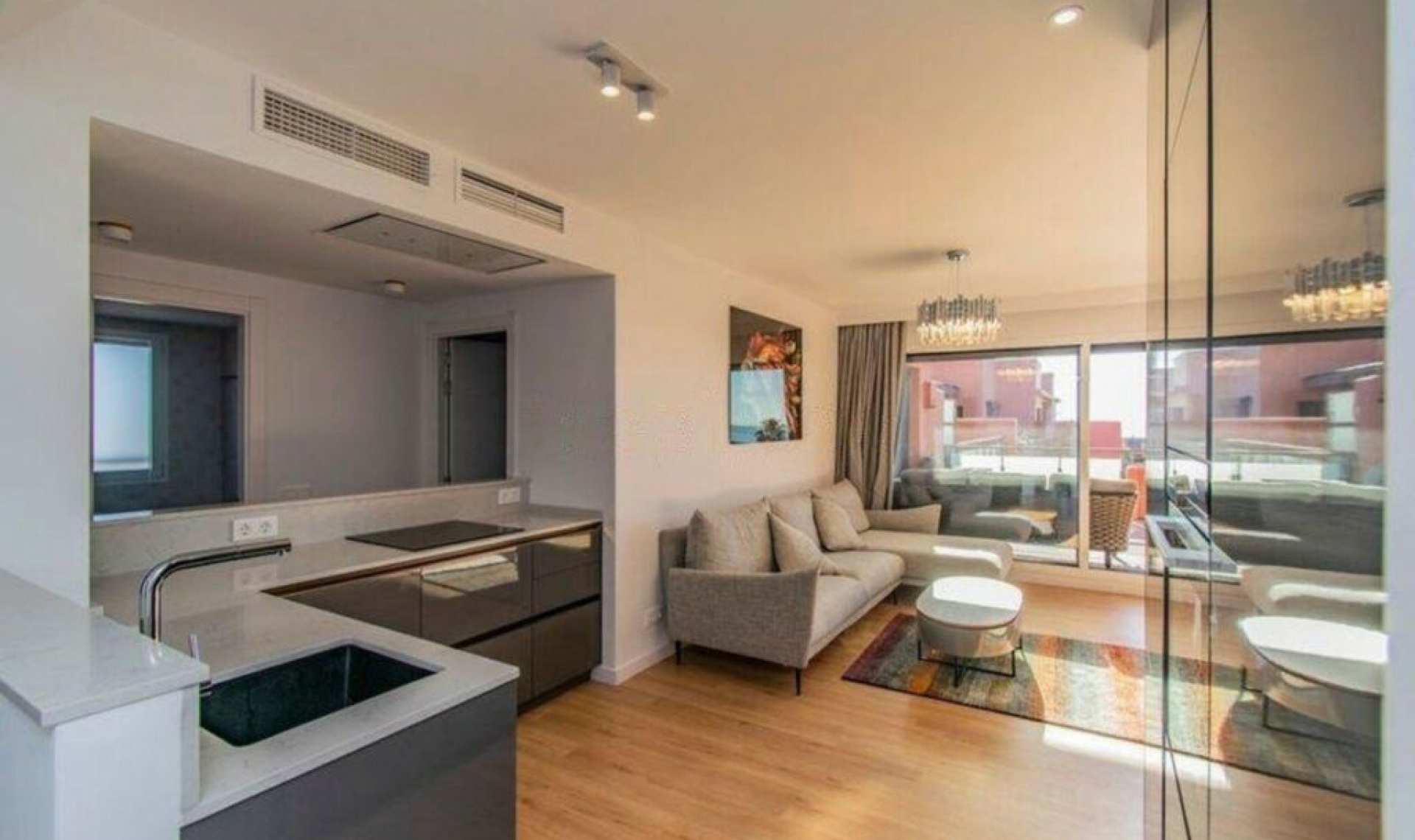 Další prodej - Apartment -
Estepona