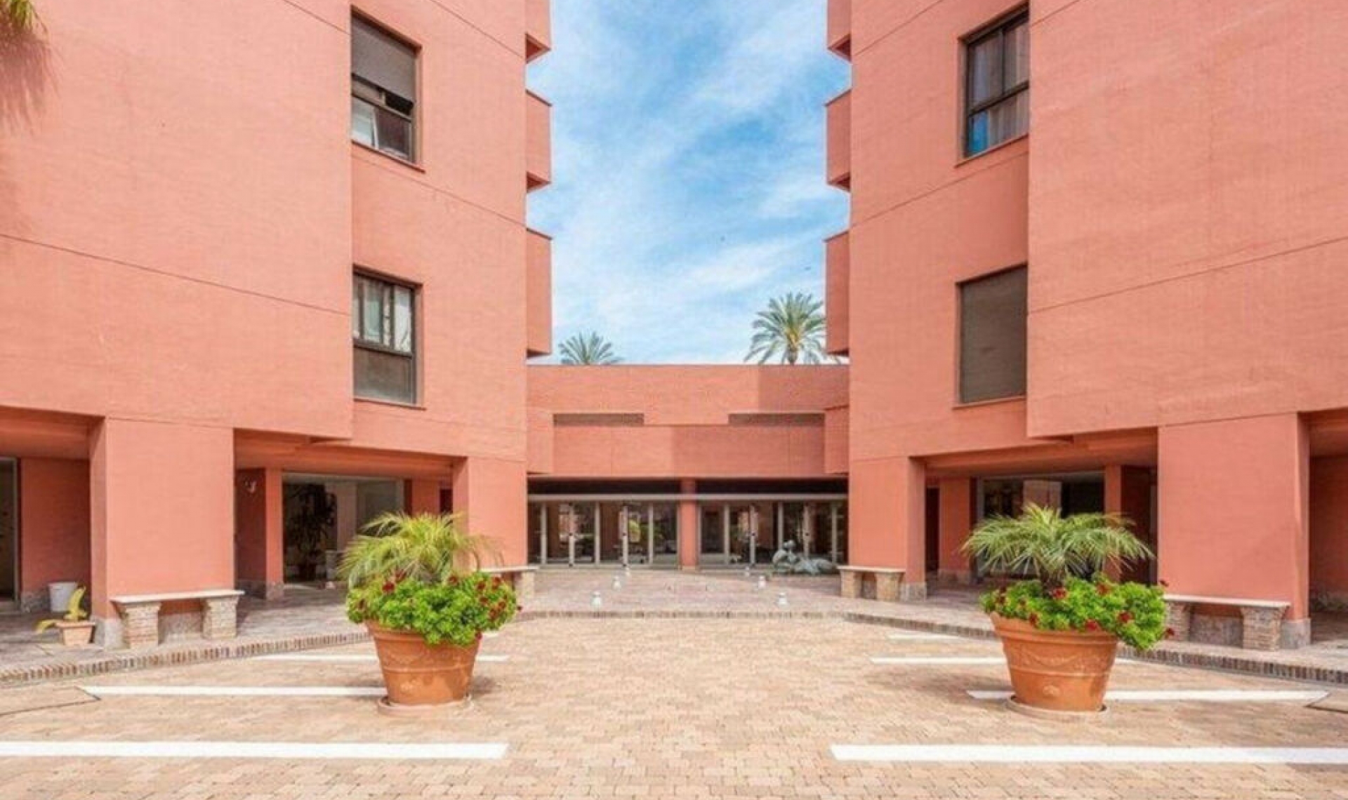 Další prodej - Apartment -
Estepona