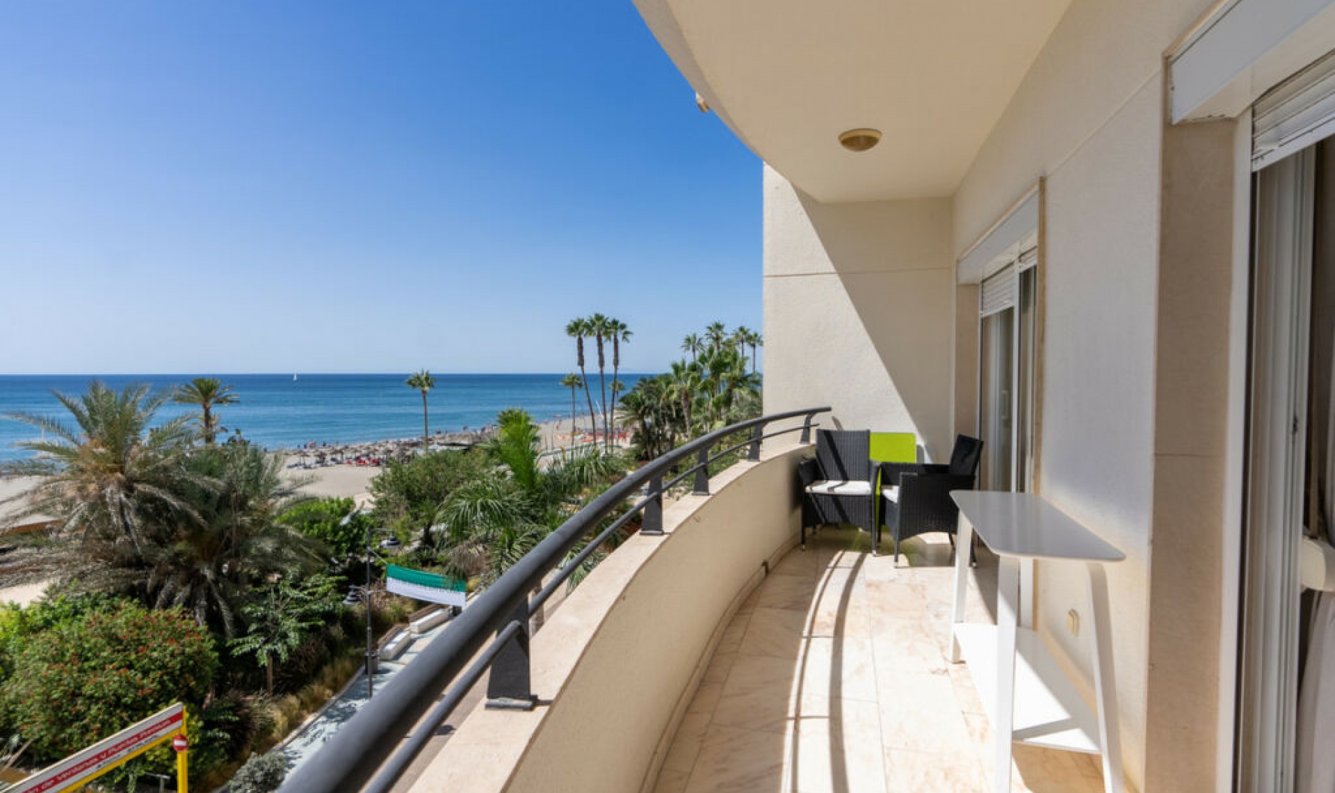 Další prodej - Apartment -
Estepona