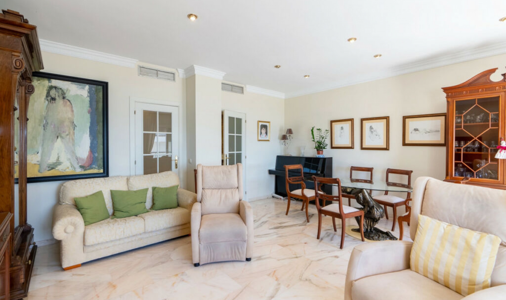 Další prodej - Apartment -
Estepona