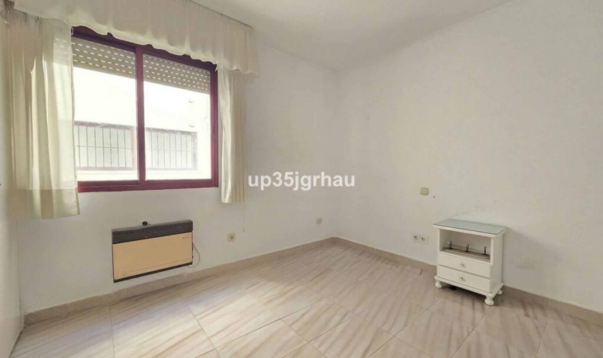 Další prodej - Apartment -
Estepona