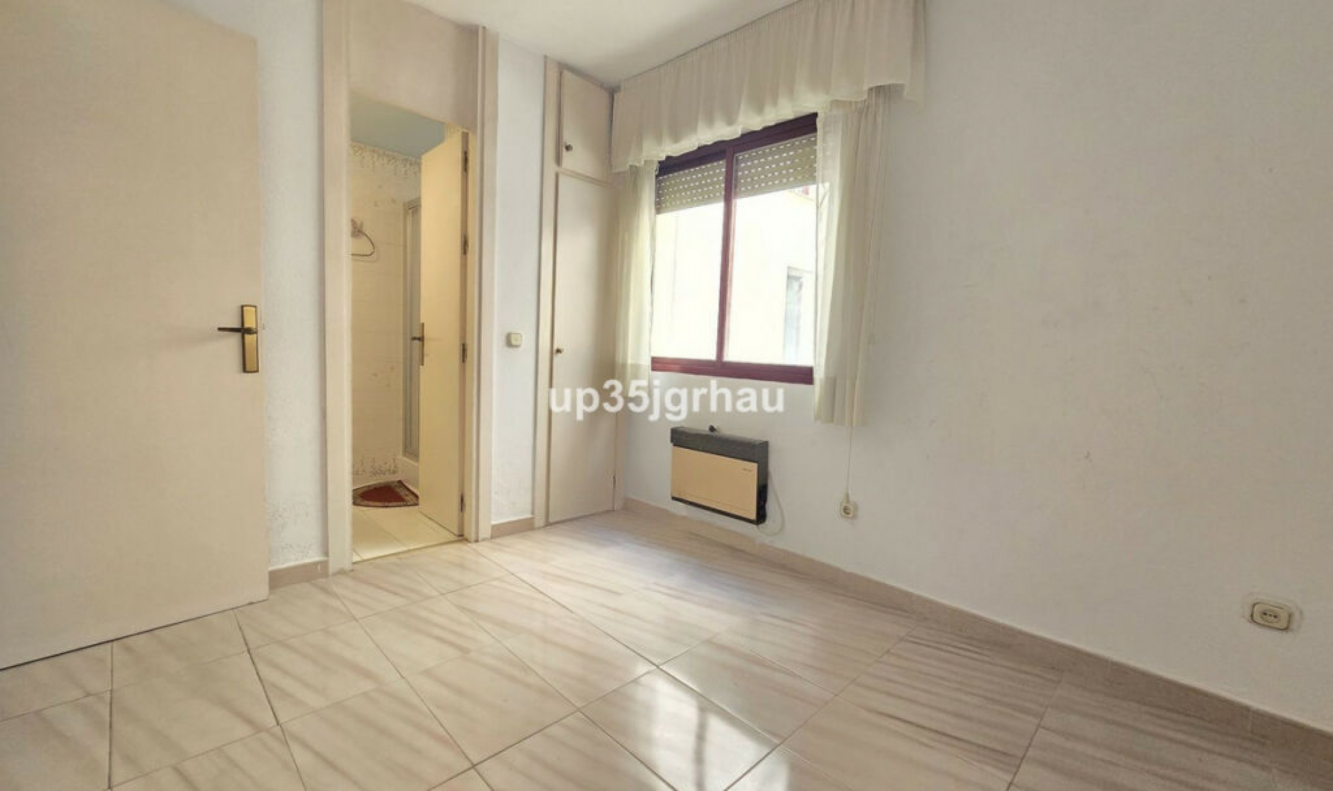 Další prodej - Apartment -
Estepona