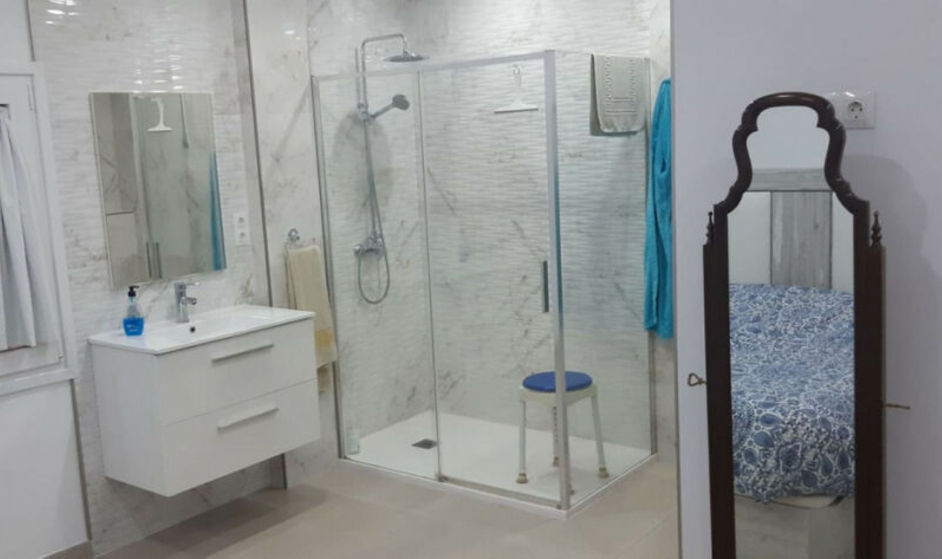 Další prodej - Apartment -
Estepona