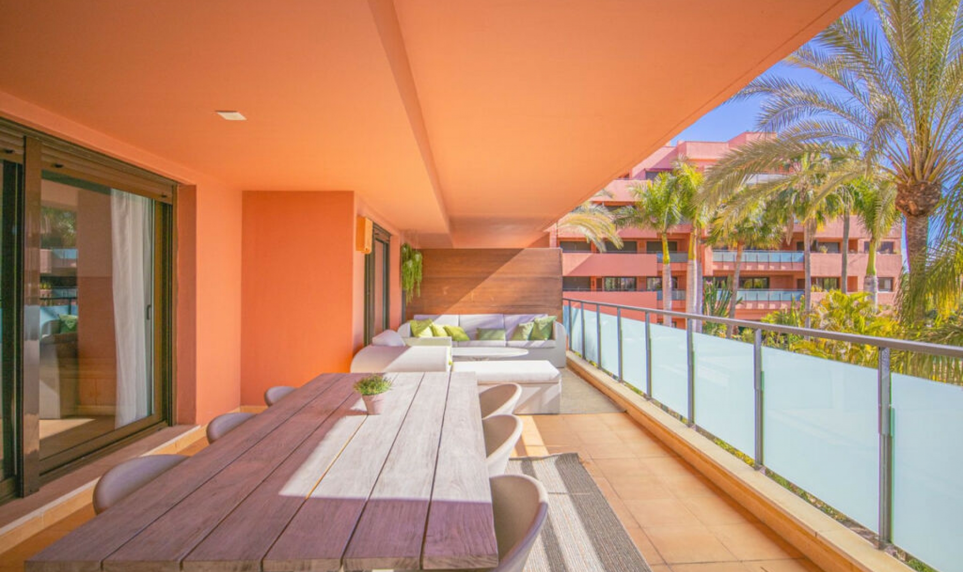 Další prodej - Apartment -
Estepona