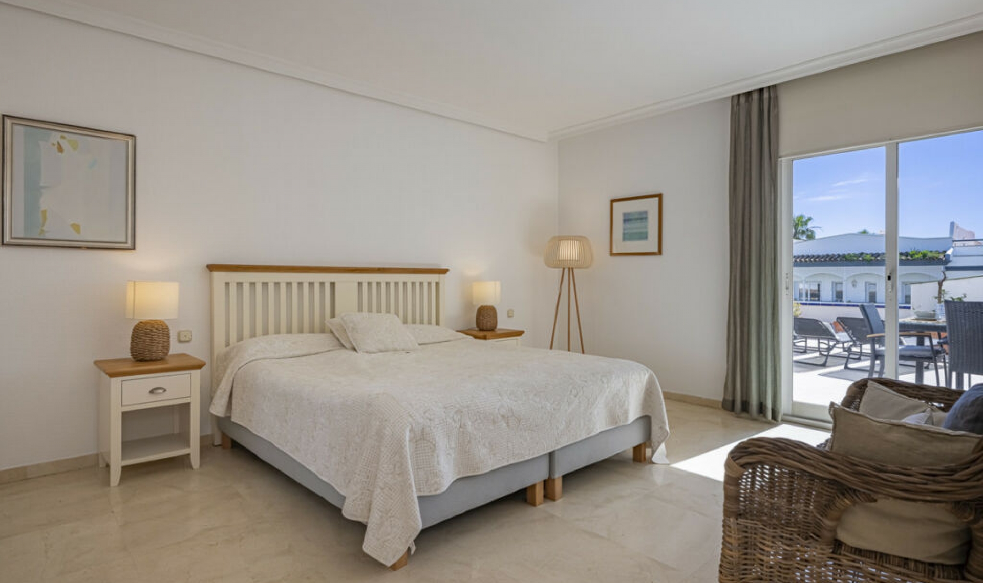 Další prodej - Apartment -
Estepona