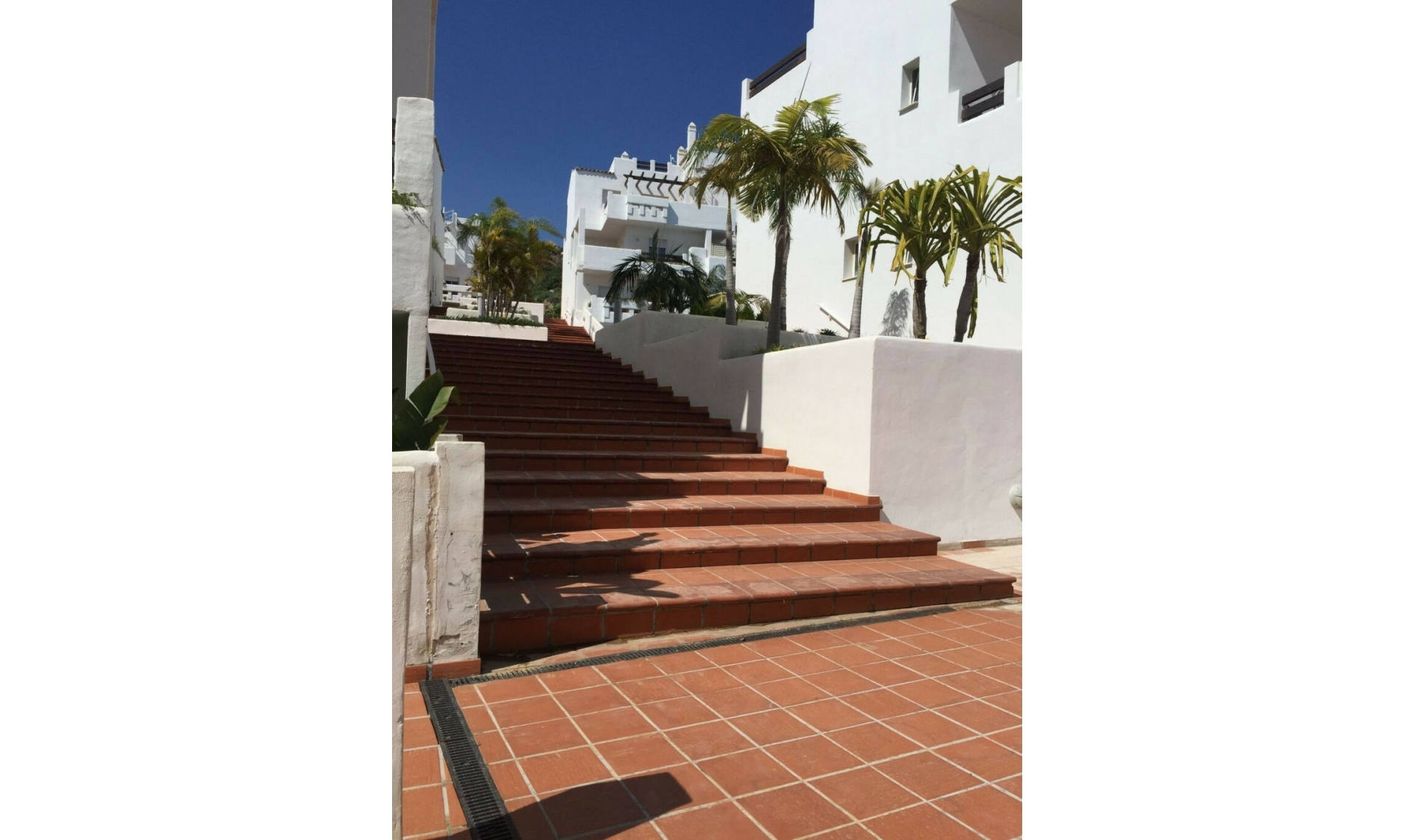 Další prodej - Apartment -
Estepona