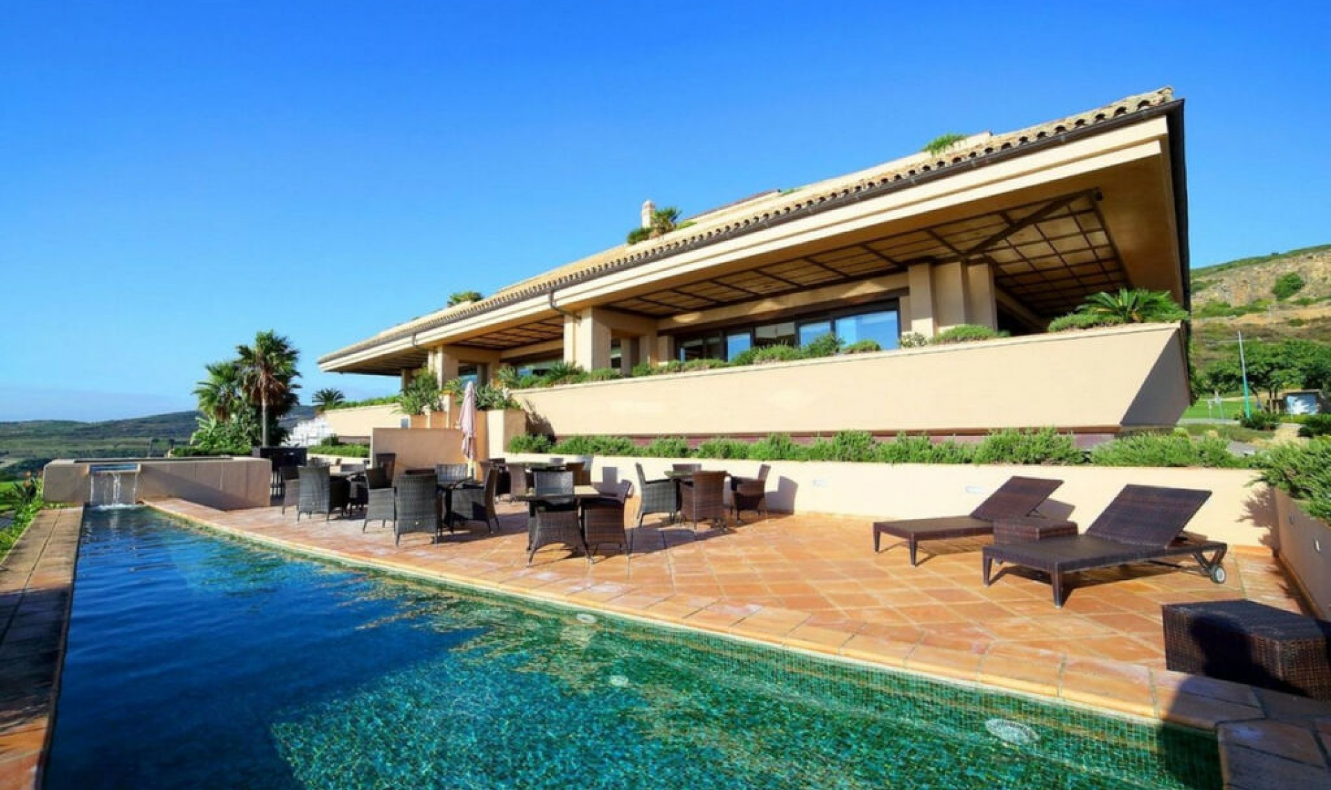 Další prodej - Apartment -
Estepona