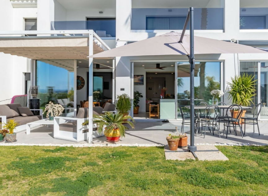 Další prodej - Apartment -
Estepona