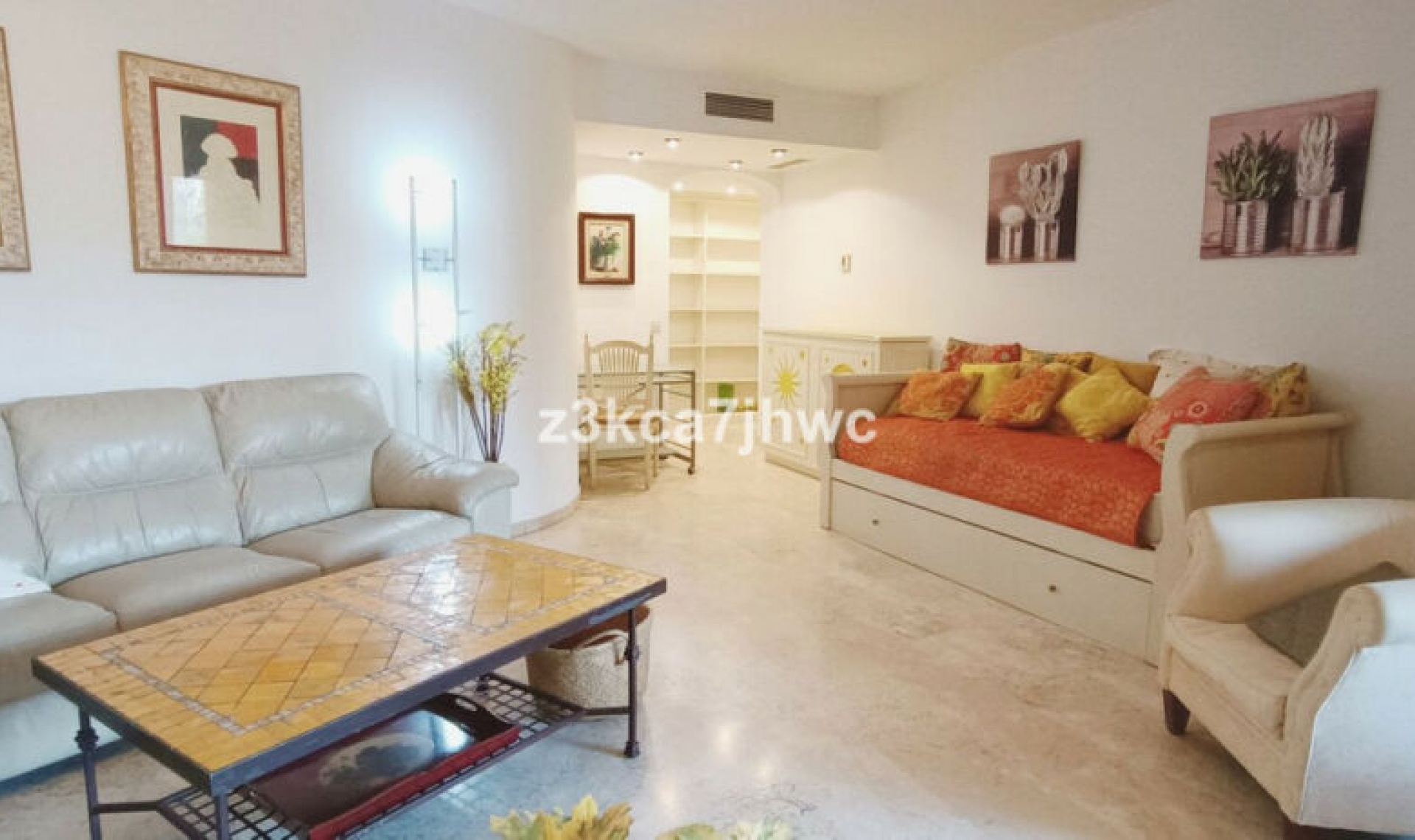 Další prodej - Apartment -
Estepona