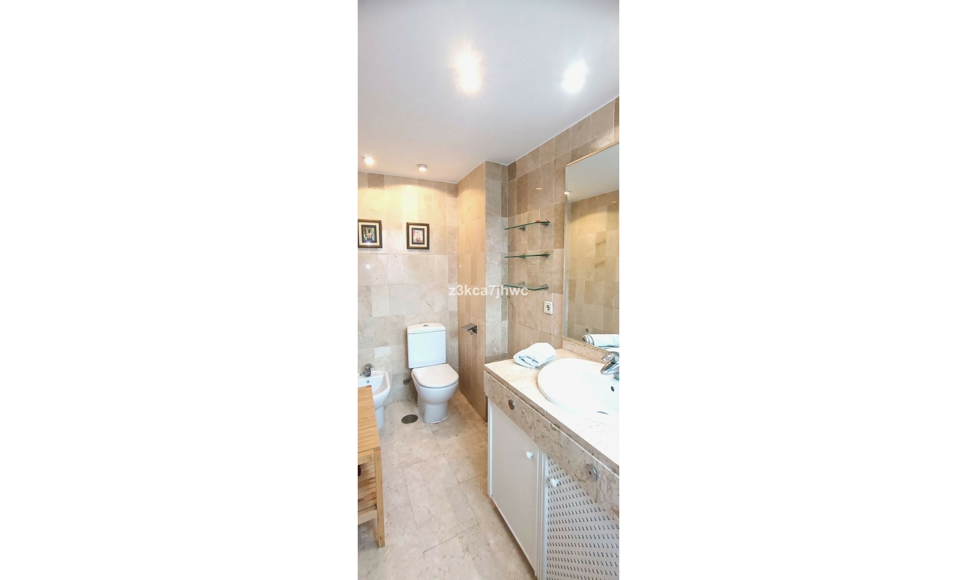 Další prodej - Apartment -
Estepona