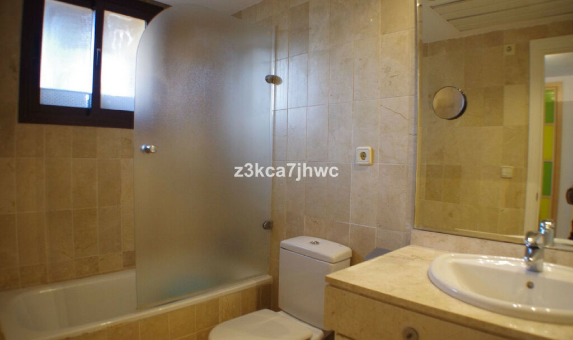 Další prodej - Apartment -
Estepona