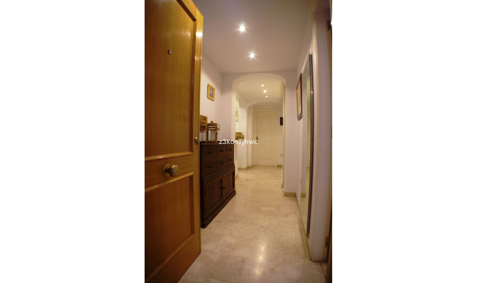 Další prodej - Apartment -
Estepona