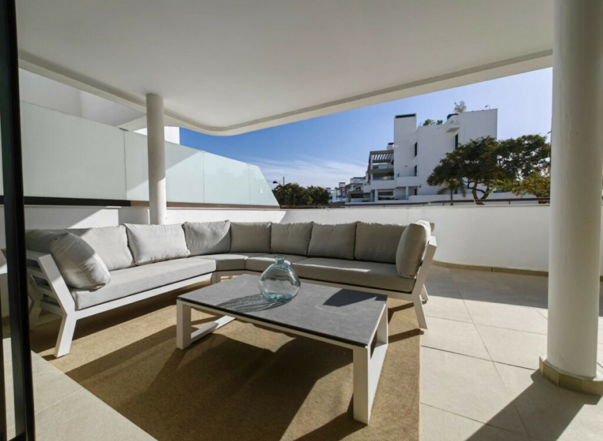 Další prodej - Apartment -
Estepona