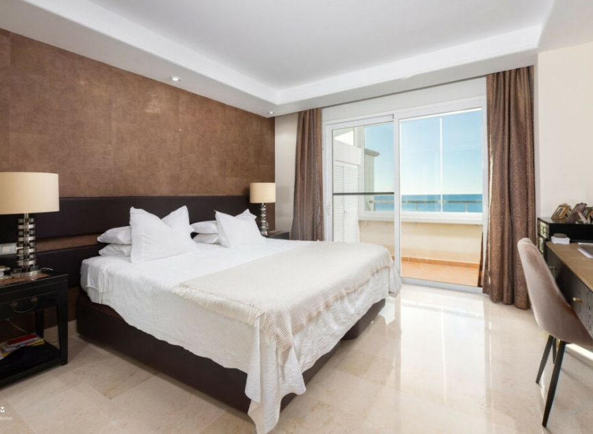 Další prodej - Apartment -
Estepona