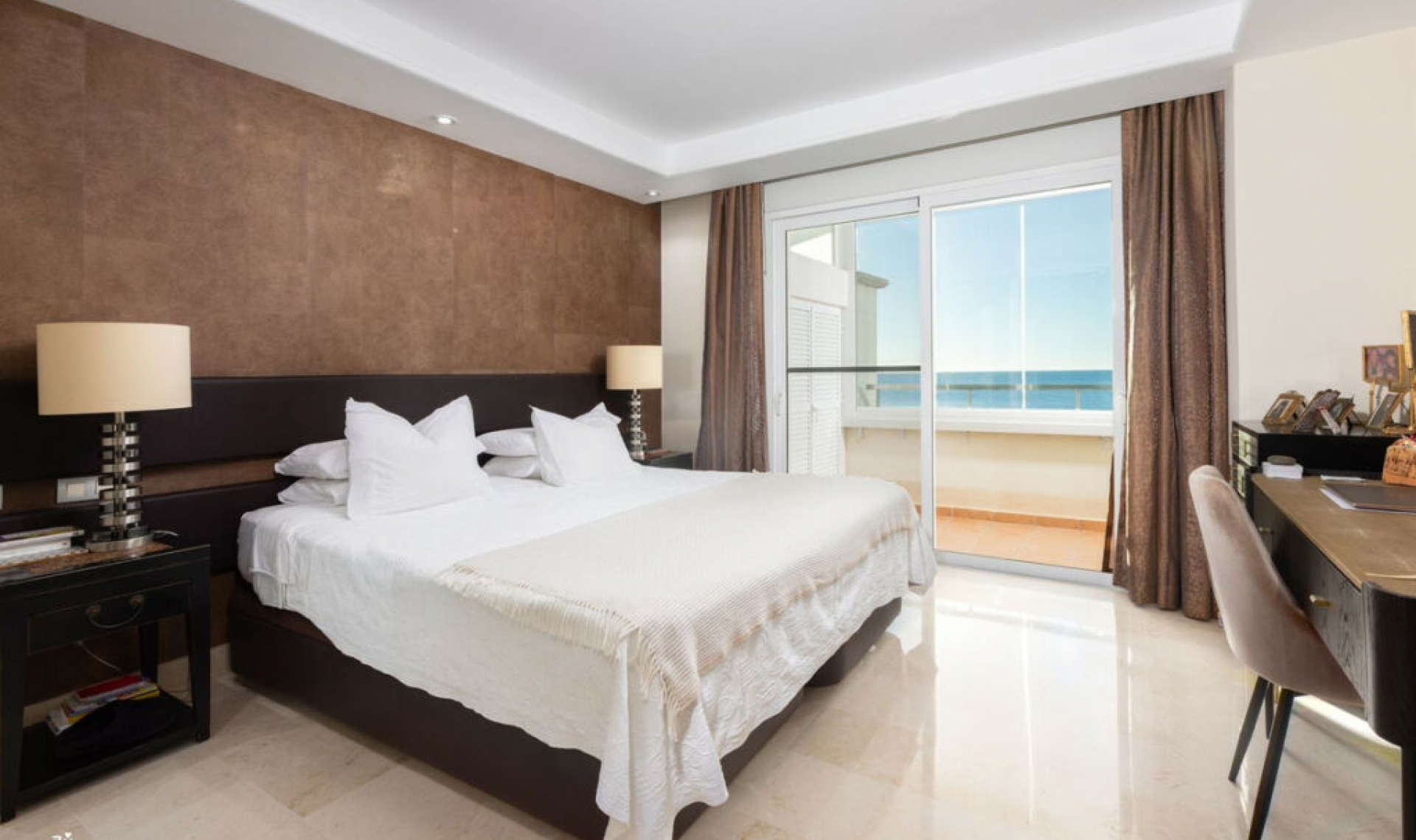 Další prodej - Apartment -
Estepona