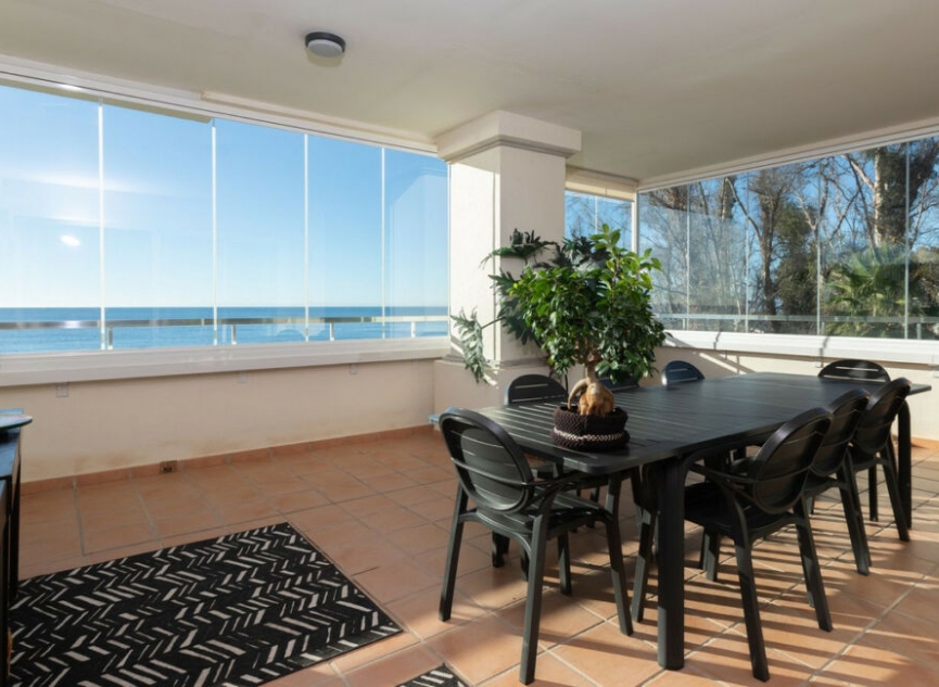 Další prodej - Apartment -
Estepona
