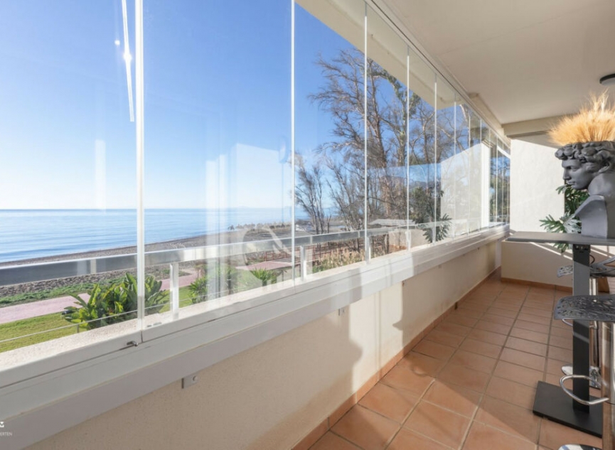 Další prodej - Apartment -
Estepona