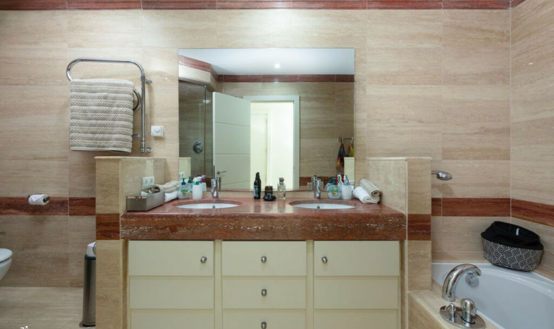 Další prodej - Apartment -
Estepona