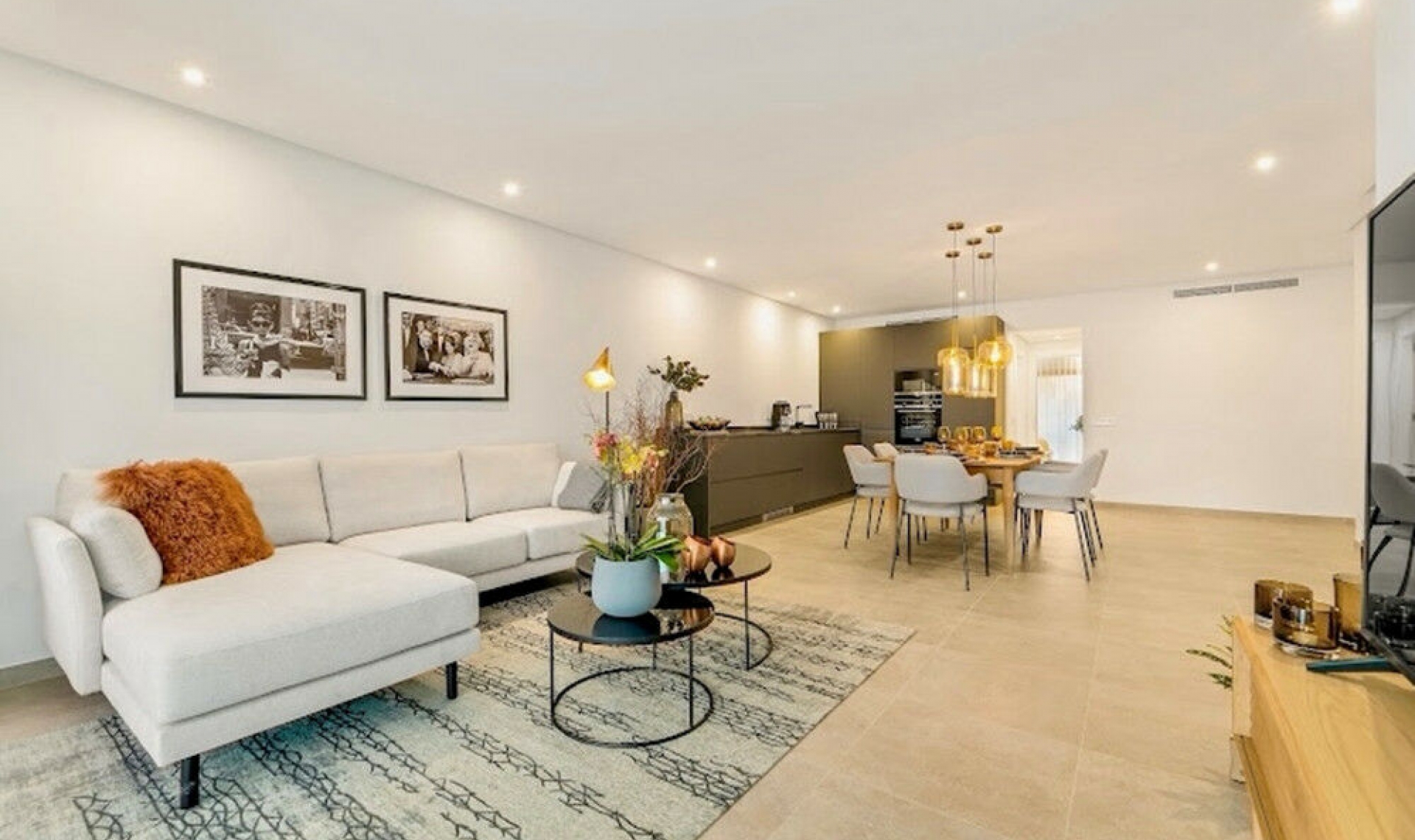 Další prodej - Apartment -
Estepona