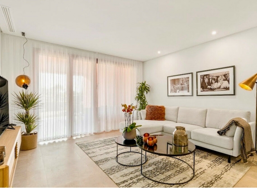 Další prodej - Apartment -
Estepona