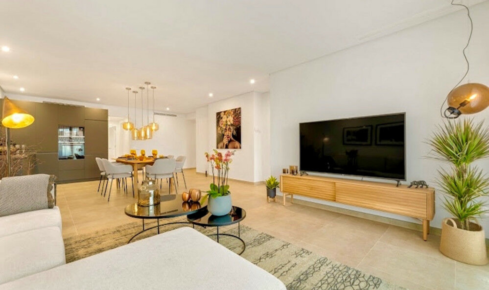 Další prodej - Apartment -
Estepona