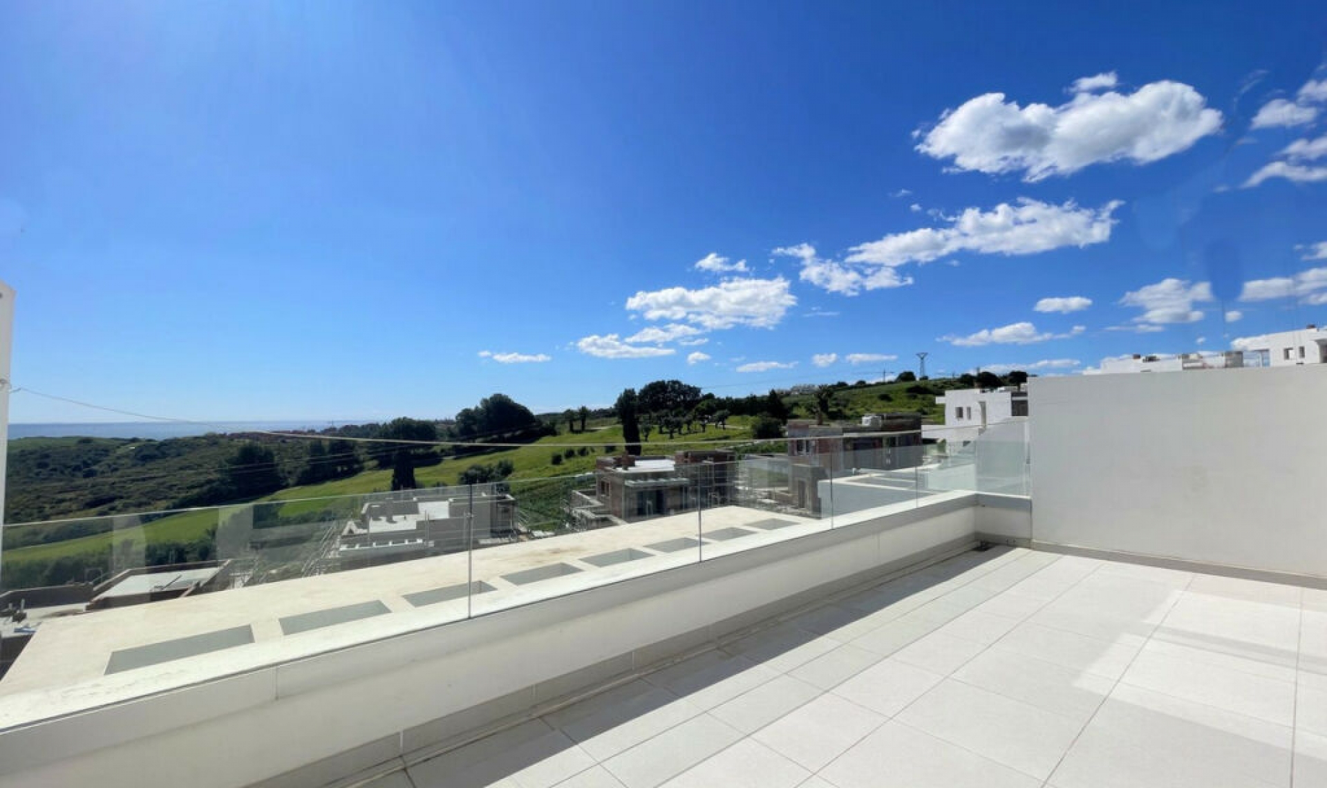 Další prodej - Apartment -
Estepona