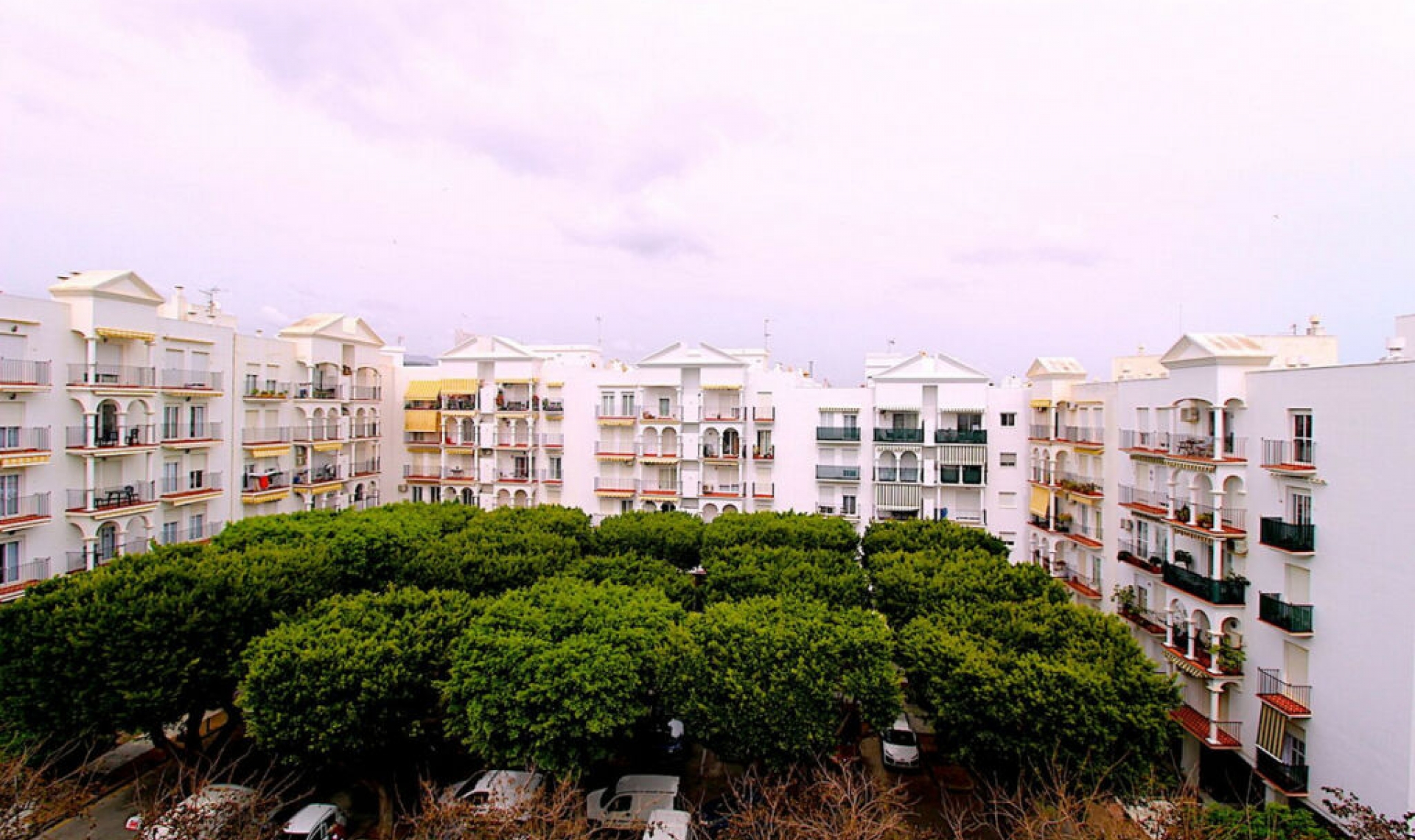 Další prodej - Apartment -
Estepona