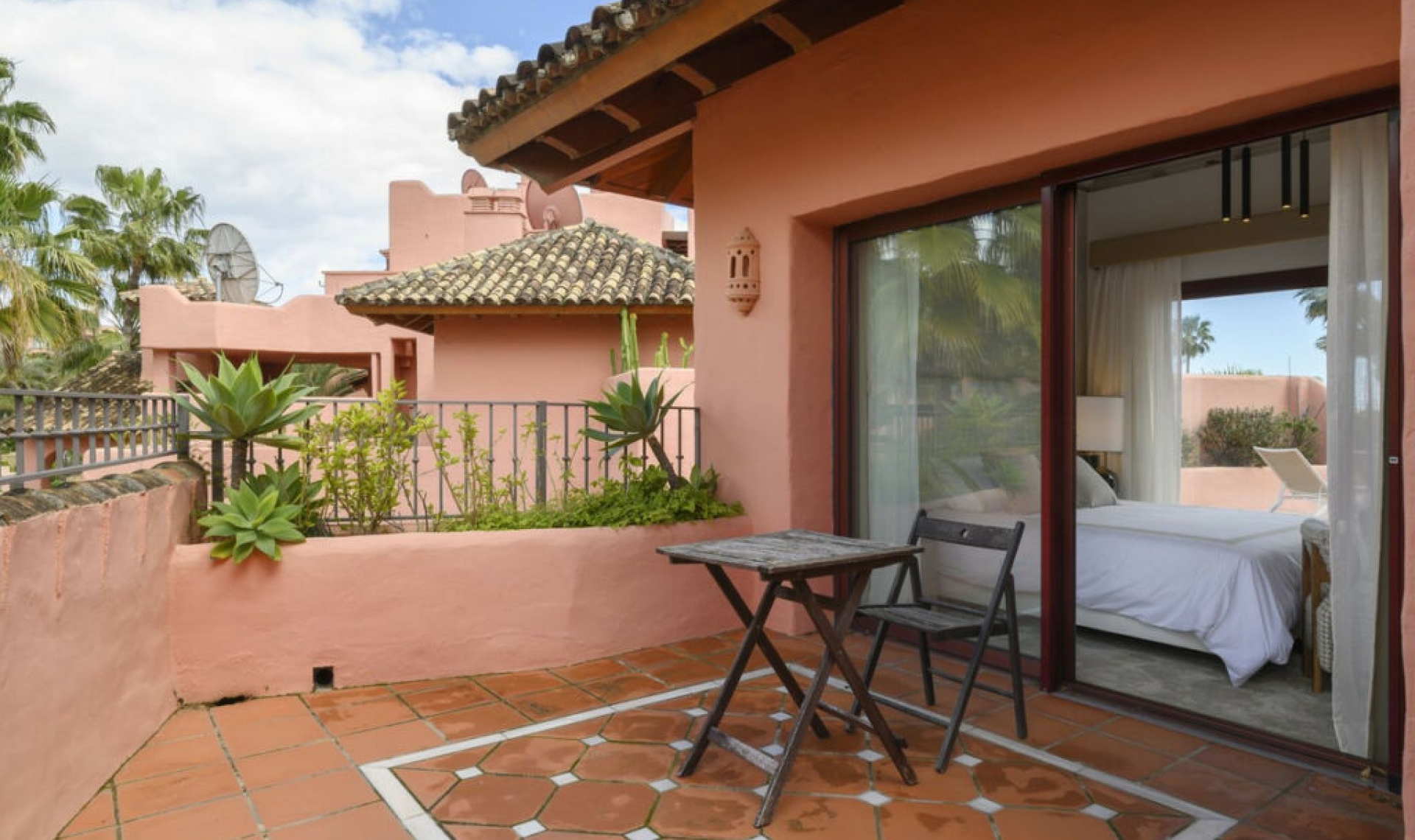 Další prodej - Apartment -
Estepona