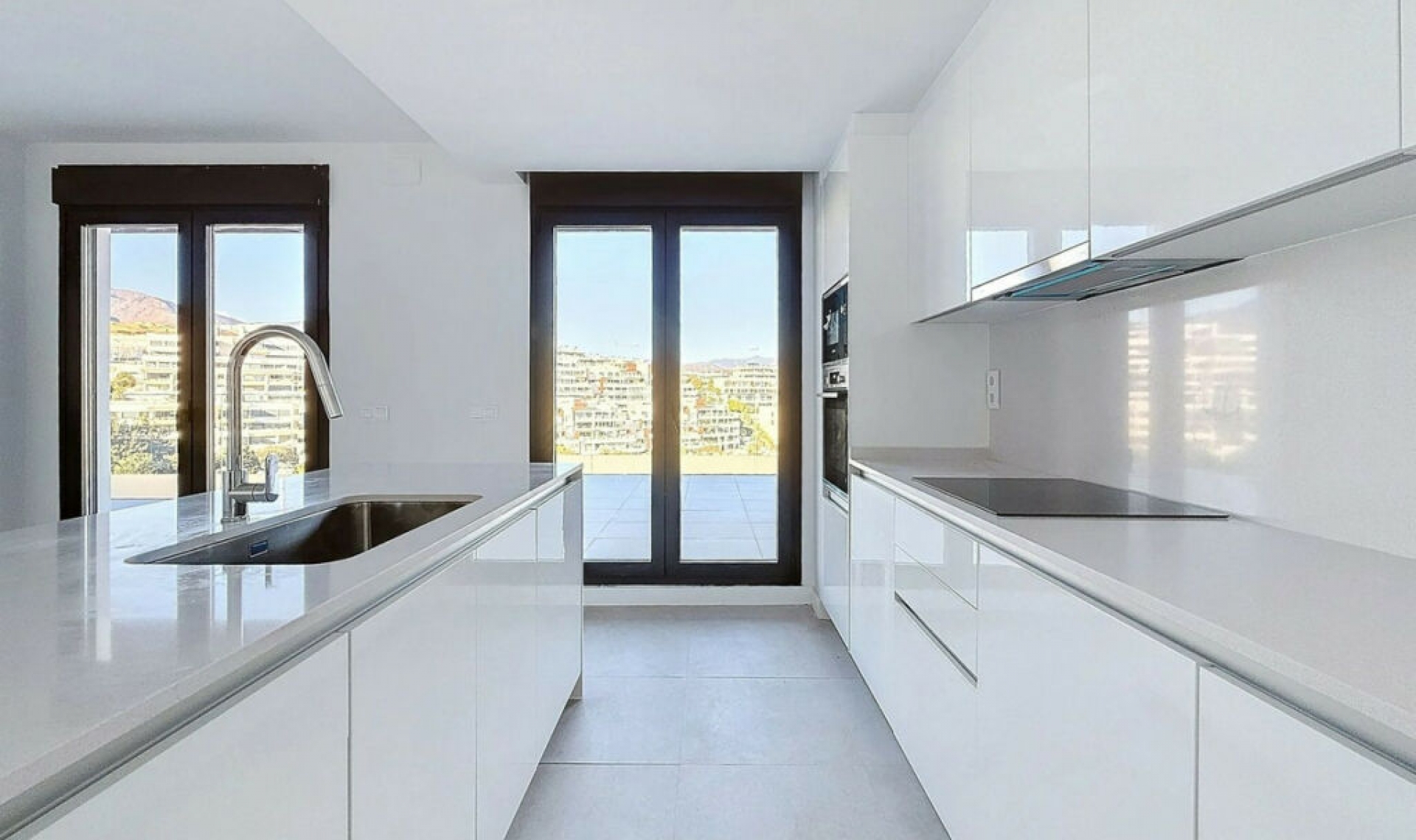 Další prodej - Apartment -
Estepona