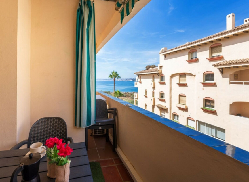 Další prodej - Apartment -
Estepona