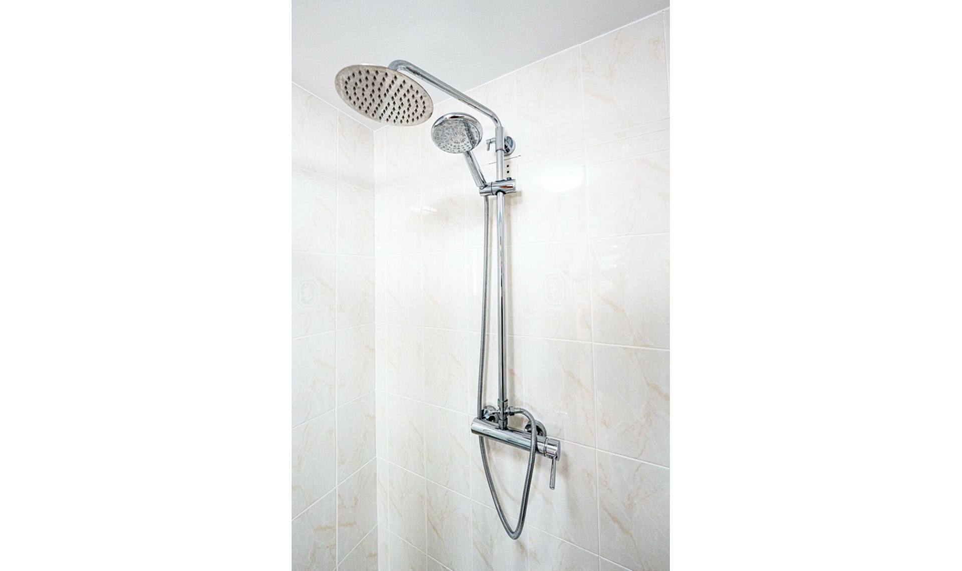 Další prodej - Apartment -
Estepona