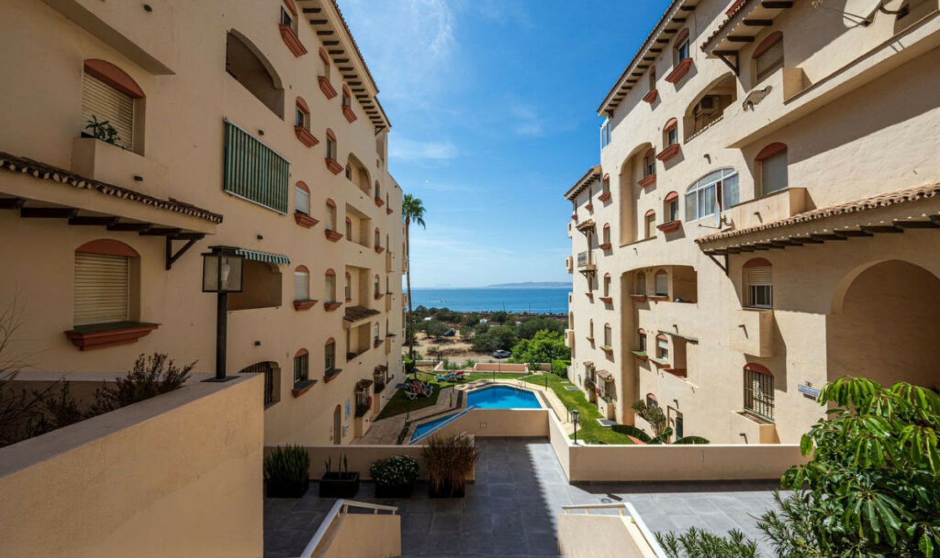 Další prodej - Apartment -
Estepona