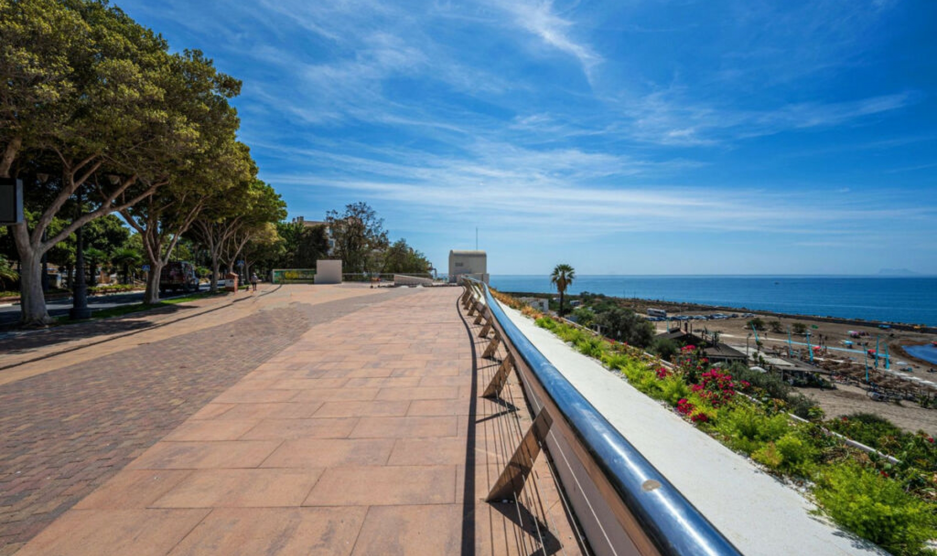 Další prodej - Apartment -
Estepona