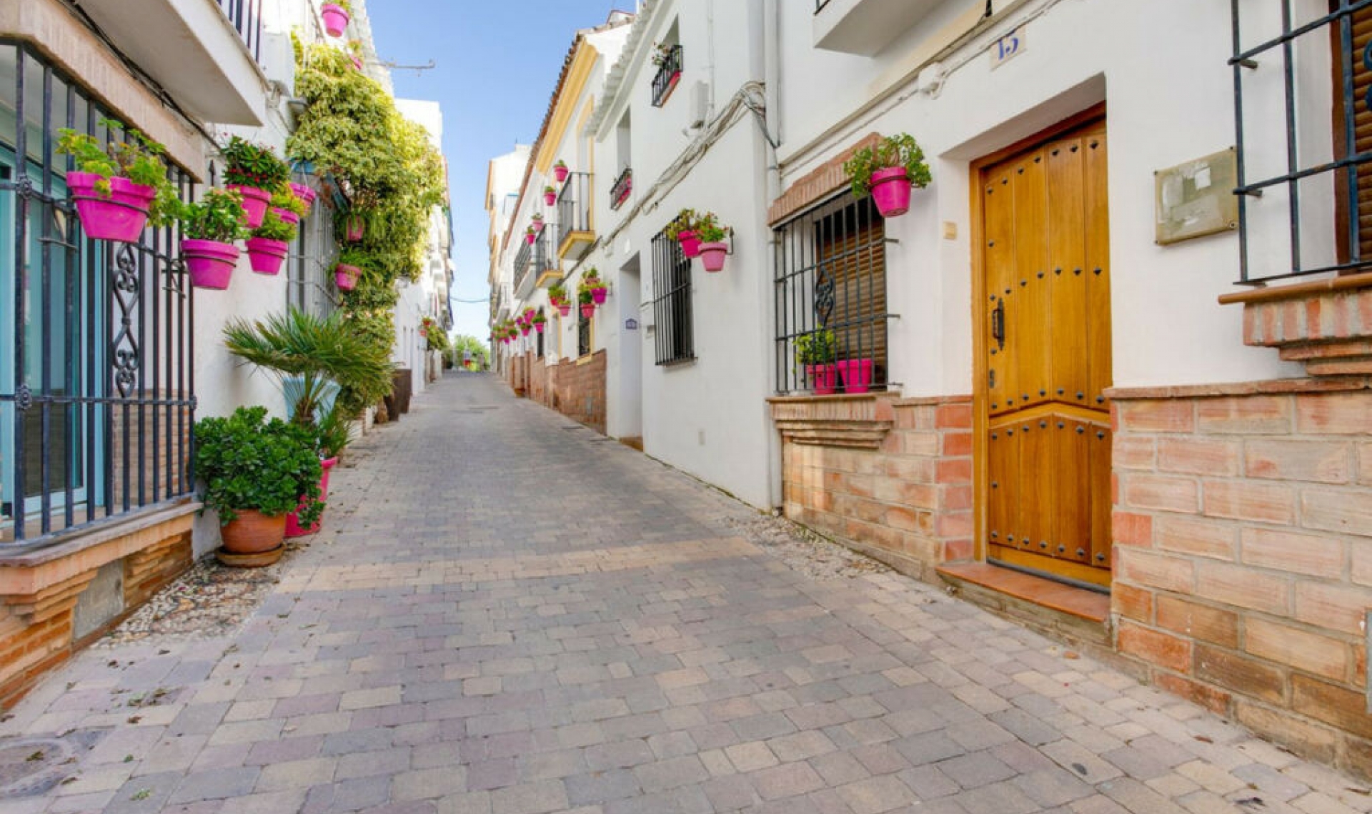 Další prodej - Apartment -
Estepona