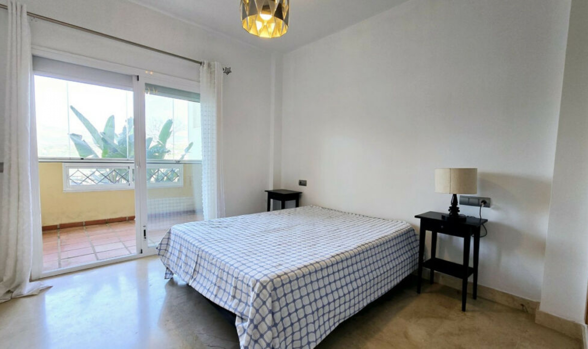 Další prodej - Apartment -
Estepona